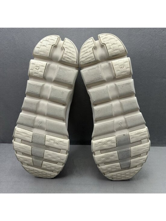 Mens Size 10.5 ON Cloudflow 4 IKON x Bureau Borsche Shoes White Moon Running